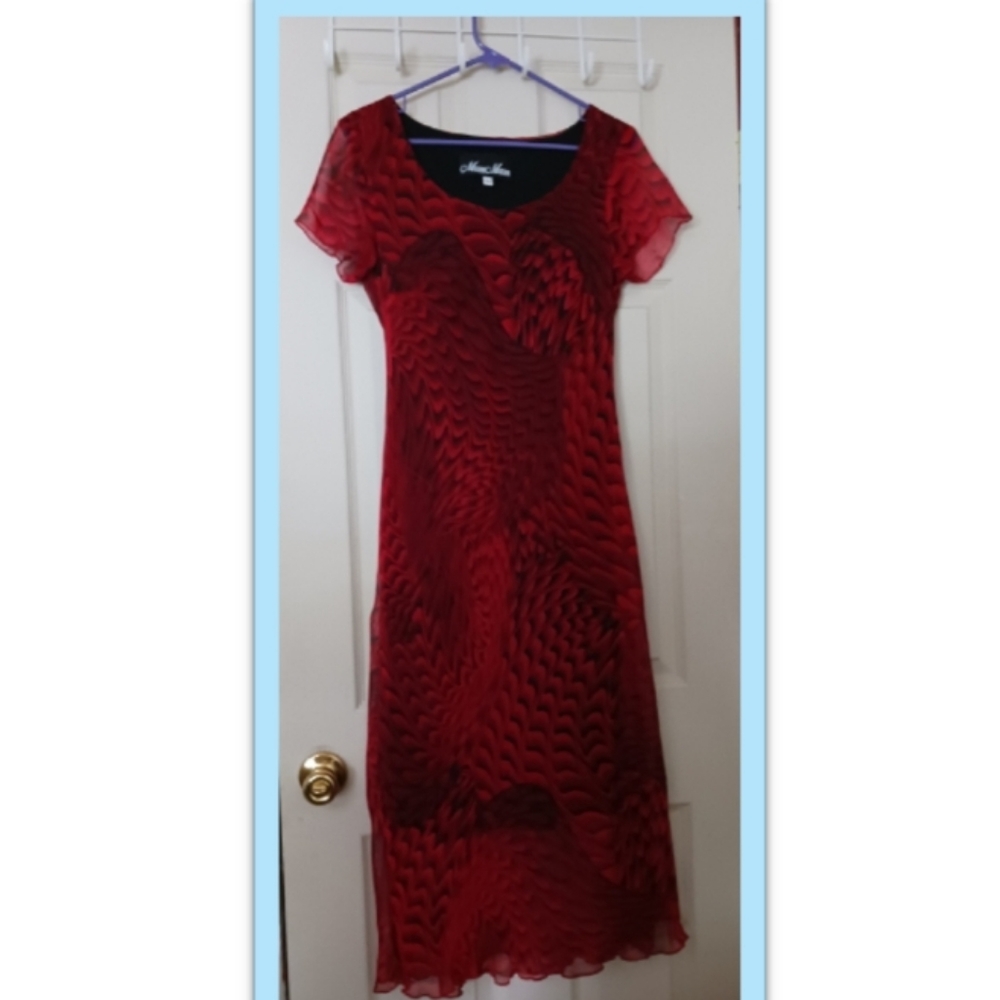 Red and black Meghan Matthew's size 12 Dress